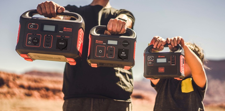 Čo zvládne stanica Jackery Explorer 500 nabiť?